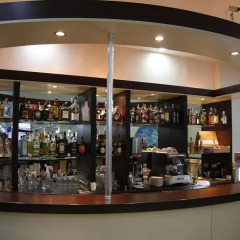 Cruise Hotel гостиничный бар