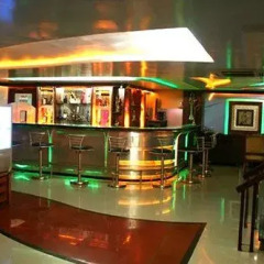 Hotel Aditya гостиничный бар
