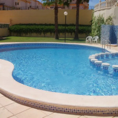 Отель Marbella Golf бассейн
