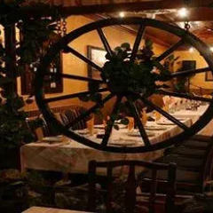 Отель Stari Fijaker Нови Сад гостиничный бар