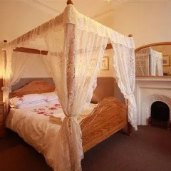 Отель The Saxon House детские мероприятия