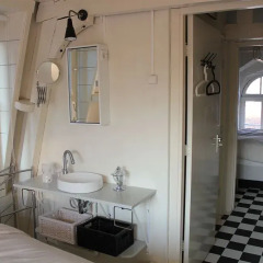 Отель All Inn The Family B&B Amsterdam ванная