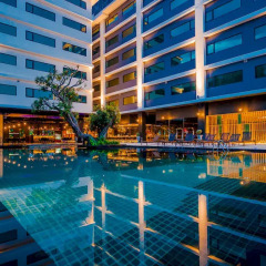 DARA Hotel открытый бассейн