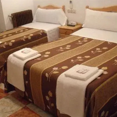 Отель Hostal Fuencarral Kryse развлечения