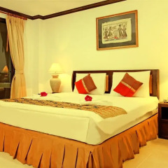 Отель Areca Resort & Spa сейф в номере