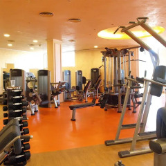Отель Sunset Resort Болгария, Поморие - отзывы, цены и фото номеров - забронировать отель Sunset Resort онлайн фитнесс-зал