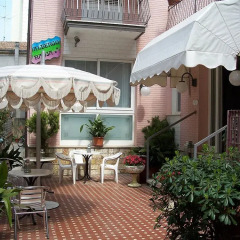 Hotel Nadia Римини фото 3