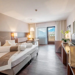 Christophs Hotel 3* Номер Делюкс