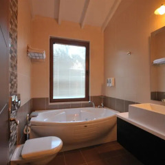 Alya Villa Hotel ванная