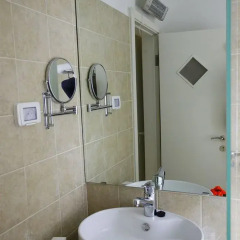 Tamar Residence Израиль, Иерусалим - отзывы, цены и фото номеров - забронировать отель Tamar Residence онлайн ванная фото 2