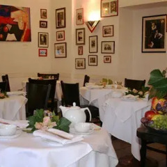 Old Town Hotel