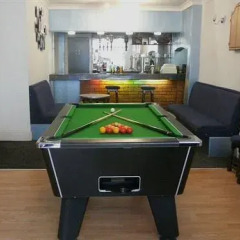 Sunrise Avenue Hotel гостиничный бар