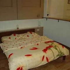Апартаменты Odessa Central Apartment сейф в номере