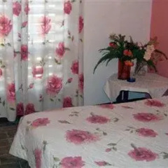 Greek House Hotel Ситония сейф в номере