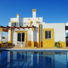 Отель Villa Golfinho бассейн фото 2
