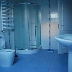 Гостиница Hostel Family House Украина, Львов - 7 отзывов об отеле, цены и фото номеров - забронировать гостиницу Hostel Family House онлайн ванная