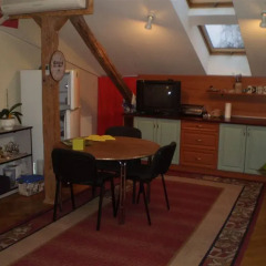 Гостиница Hostel Family House Украина, Львов - 7 отзывов об отеле, цены и фото номеров - забронировать гостиницу Hostel Family House онлайн в номере