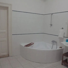 Hipster Hostel Будапешт ванная фото 3