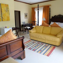 Отель Bayview Villas Сейшельские острова, Остров Маэ - отзывы, цены и фото номеров - забронировать отель Bayview Villas онлайн комната для гостей фото 5