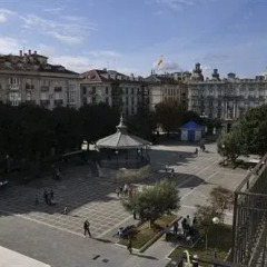 Отель Plaza Pombo B&B Испания, Сантандер - отзывы, цены и фото номеров - забронировать отель Plaza Pombo B&B онлайн балкон