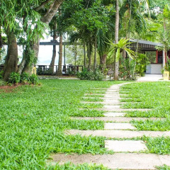 Отель Baan Panwa Resort&Spa собственный двор
