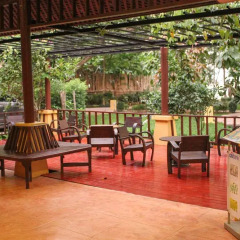 Отель Baan Panwa Resort&Spa лобби