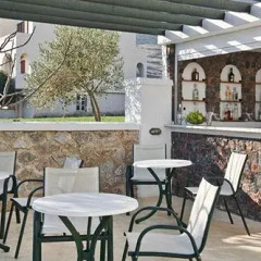 Отель Golden Sun Studios & Apartments Греция, Остров Санторини - отзывы, цены и фото номеров - забронировать отель Golden Sun Studios & Apartments онлайн гостиничный бар