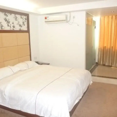 Hualin Hotel комната для гостей фото 4