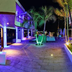 Отель The Dinky Rock, Lounge Beach Club & Spa Hotel Таиланд, Самуи - отзывы, цены и фото номеров - забронировать отель The Dinky Rock, Lounge Beach Club & Spa Hotel онлайн детские мероприятия фото 2