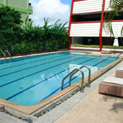 Surin Sweet Hotel бассейн