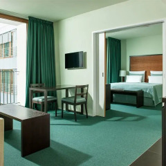 Отель Clipper City Home Berlin жилая площадь