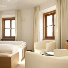 Hotel Blauer Bock комната для гостей