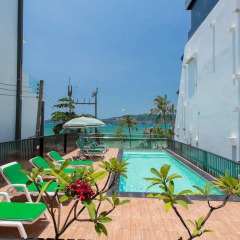 Patong Swiss Hotel Beach Front открытый бассейн фото 3
