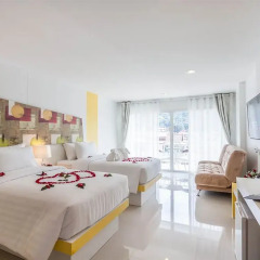 Tuana Patong Holiday Hotel 3* Номер Делюкс разные типы кроватей