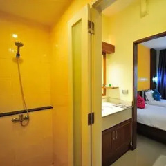 Отель Kata Blue Sea Resort 3* Номер Делюкс разные типы кроватей