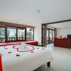 Отель Arinara Bangtao Beach Resort 4* Полулюкс