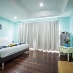 Отель Wonderful Pool house at Kata комната для гостей
