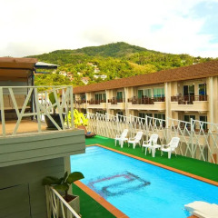Отель PJ Patong Resortel бассейн фото 2