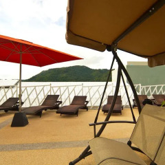 Отель PJ Patong Resortel пляж