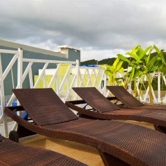 Отель PJ Patong Resortel бассейн