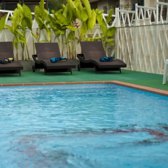 Отель PJ Patong Resortel открытый бассейн фото 2