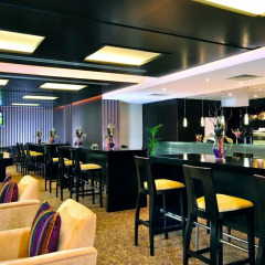 Mercure Dubai Barsha Heights Hotel Suites гостиничный бар фото 2