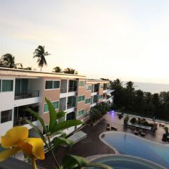 Апартаменты Karon Serviced Apartment балкон фото 4