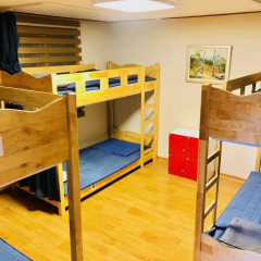 Отель High Street Guest House Hongdae 2* Кровать в общем номере с двухъярусной кроватью