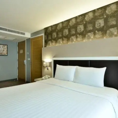 Отель Prestige Suites Bangkok Бангкок комната для гостей
