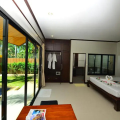Отель Naiharn Garden Villa комната для гостей фото 4