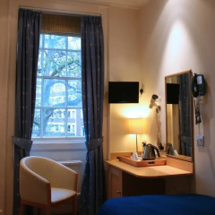Harlingford Hotel в номере