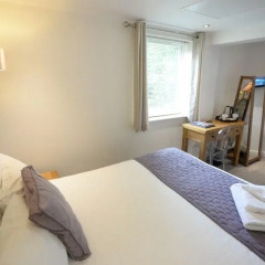 The Waterside Hotel and Galleon Leisure Club удобства в номере