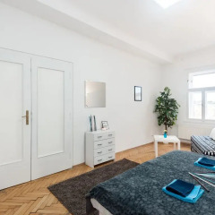Апартаменты Narodni 2 - 2 Bedroom Apartment комната для гостей фото 5