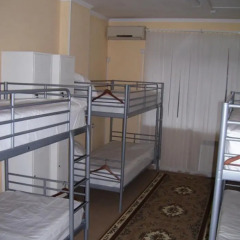 Гостиница 100 Friends Hostel в Краснодаре отзывы, цены и фото номеров - забронировать гостиницу 100 Friends Hostel онлайн Краснодар балкон